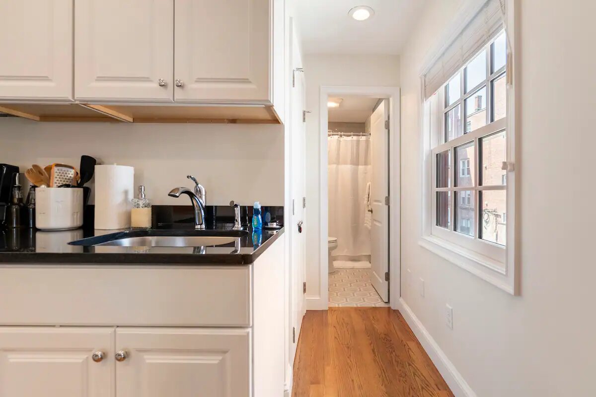 Boston 1 bed photo 11