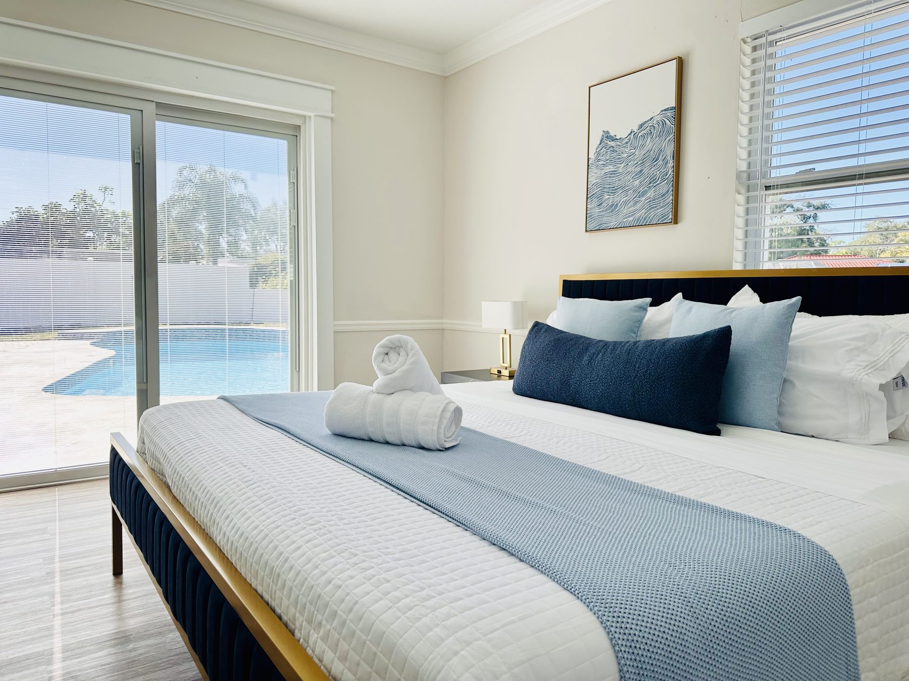 St Pete 4 bed photo 5