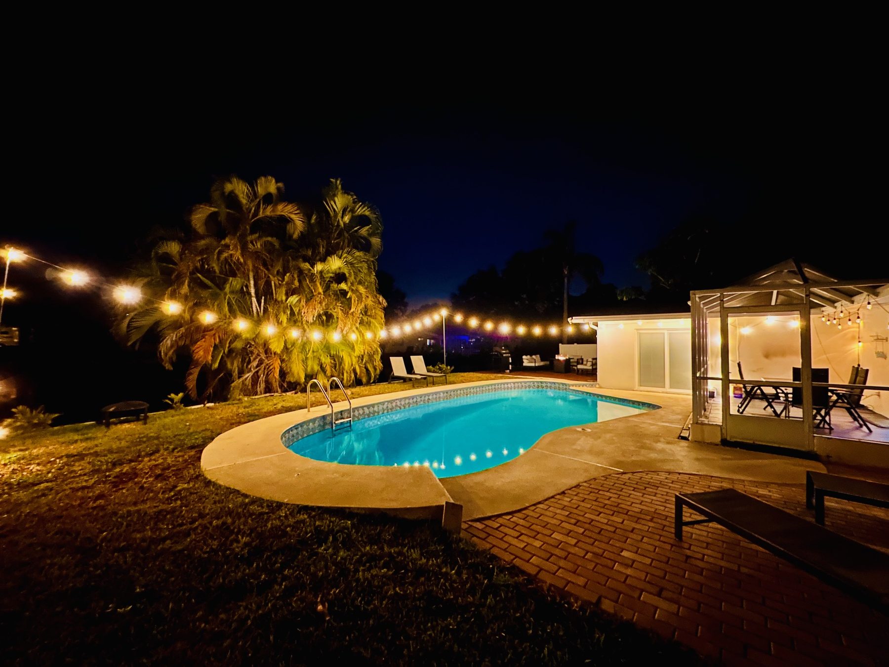 St Pete 4 bed photo 25